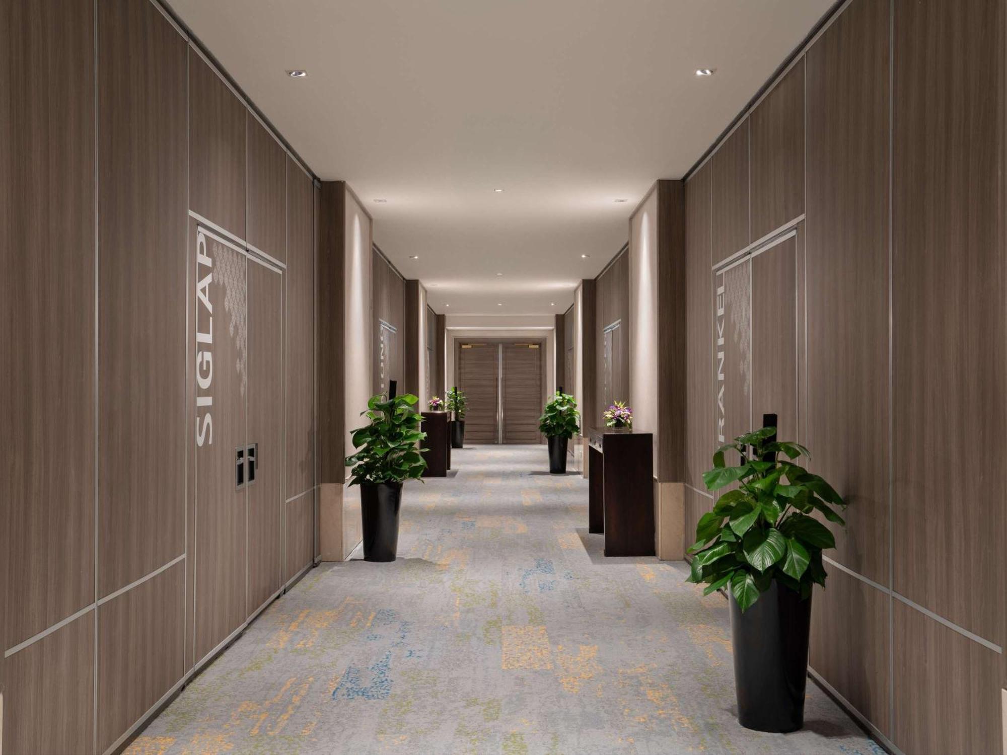 Grand Mercure Singapore Roxy Экстерьер фото